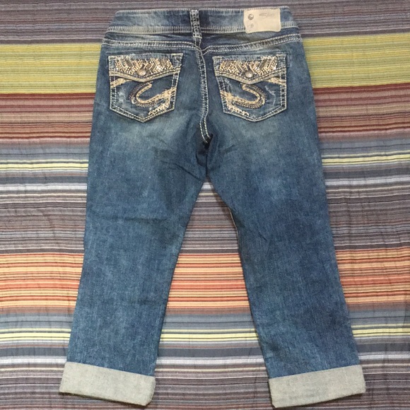 Silver Jeans Suki Embellished Distressed Mid Rise Super Stretch Capri W28 L23 - Picture 2 of 14